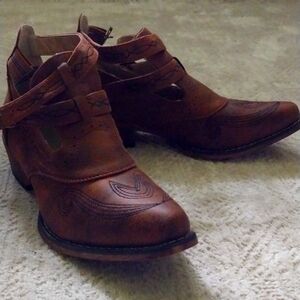 Roper Brown Booties